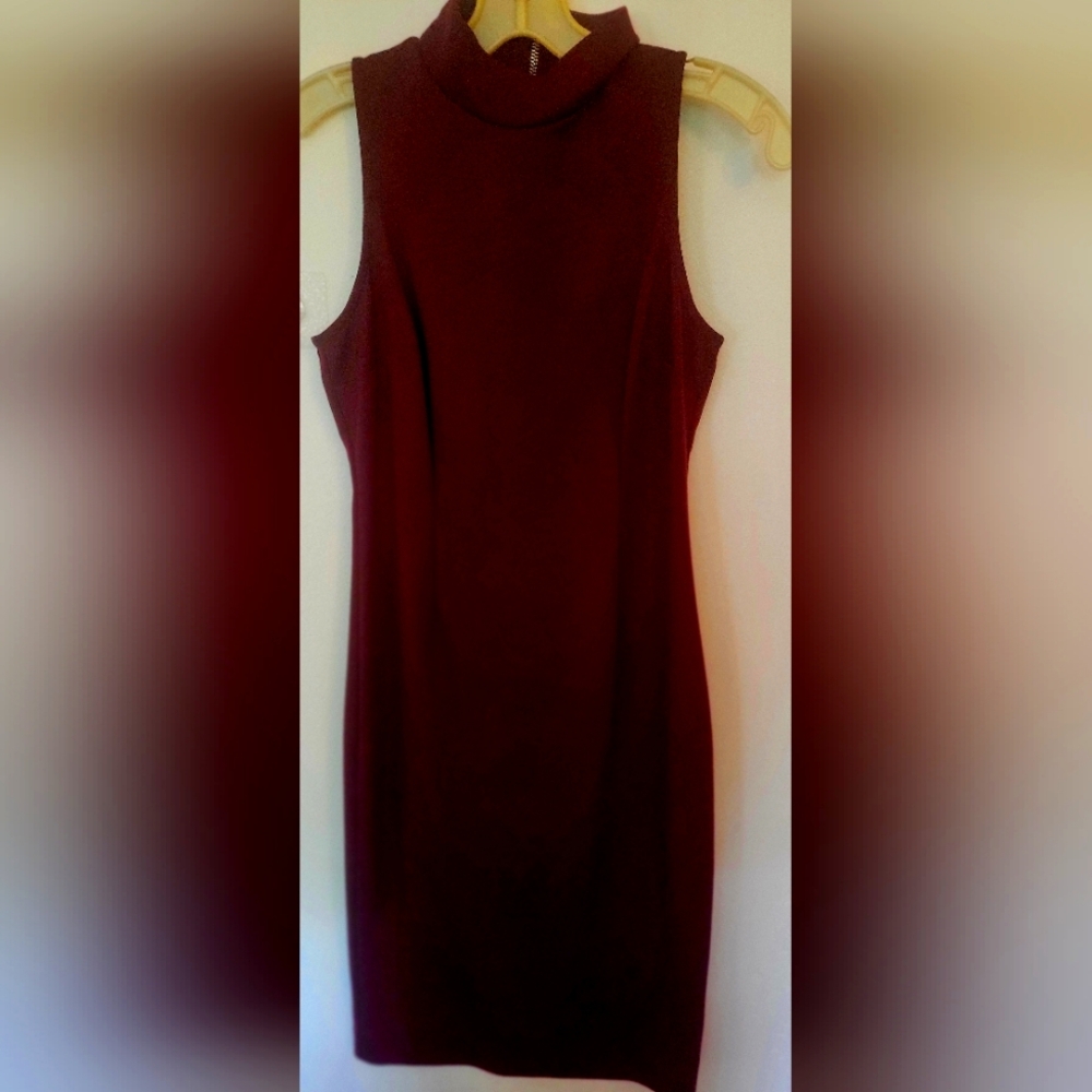 Size 4 Dress by Jennifer Lopez